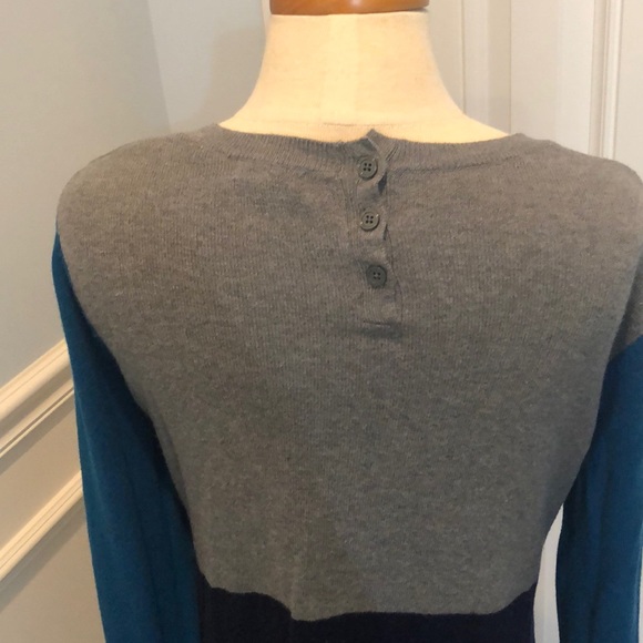 Old Navy color block sweater dress - Picture 3 of 3